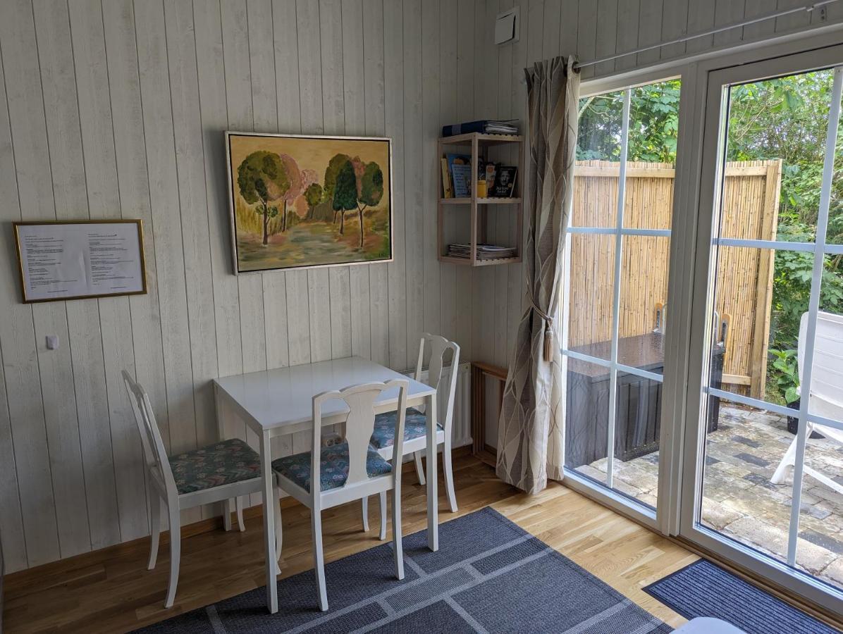 Cute Little Cottage In Hoellviken Exterior foto